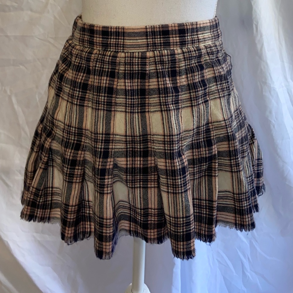 Talbots Petite mini skirt with frayed bottom